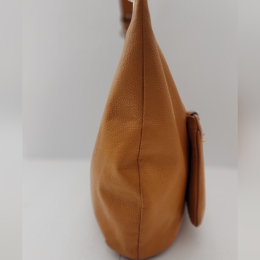 Zenith Women's Warm Mustard Yellow Genuine Leather Hobo-Style Shoulder Bag - Picture 6 of 9